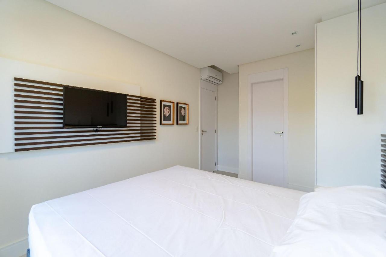 Porto Madero - Apartamento Em Condo Com Piscina Bombinhas Exterior foto