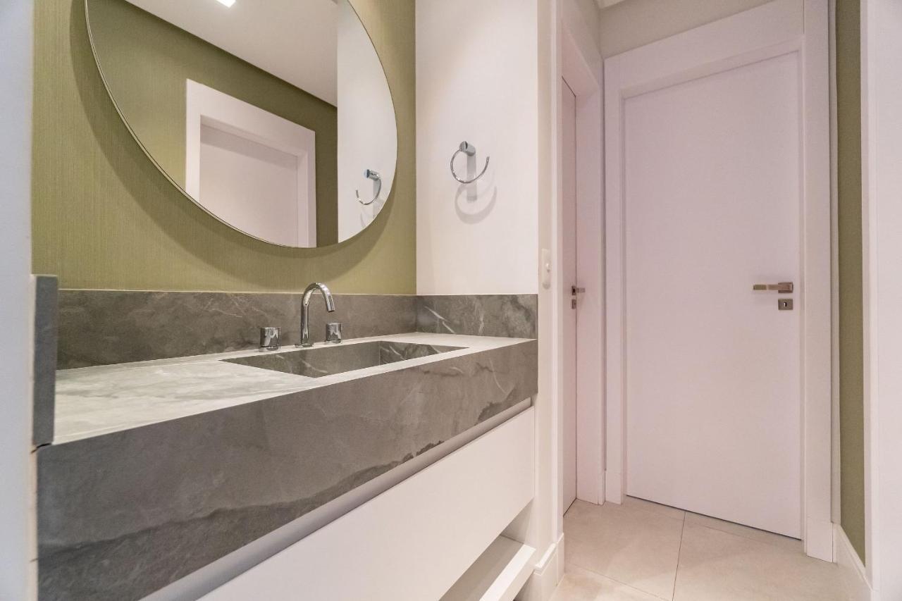 Porto Madero - Apartamento Em Condo Com Piscina Bombinhas Exterior foto